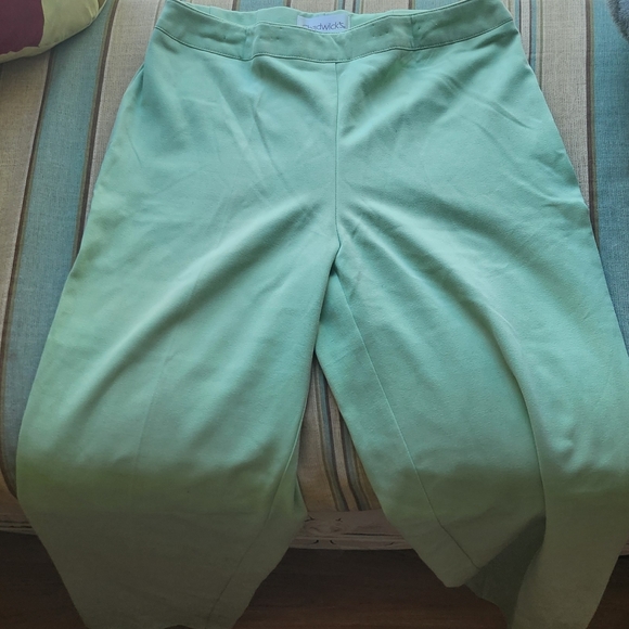 Mint green high waisted straight leg pants - Picture 2 of 4